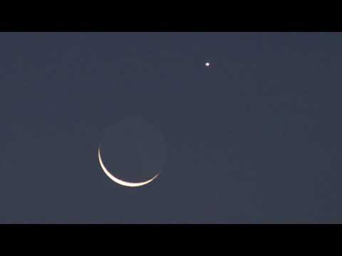 速報！2020年12月13日夜明け、月と金星が会合した。